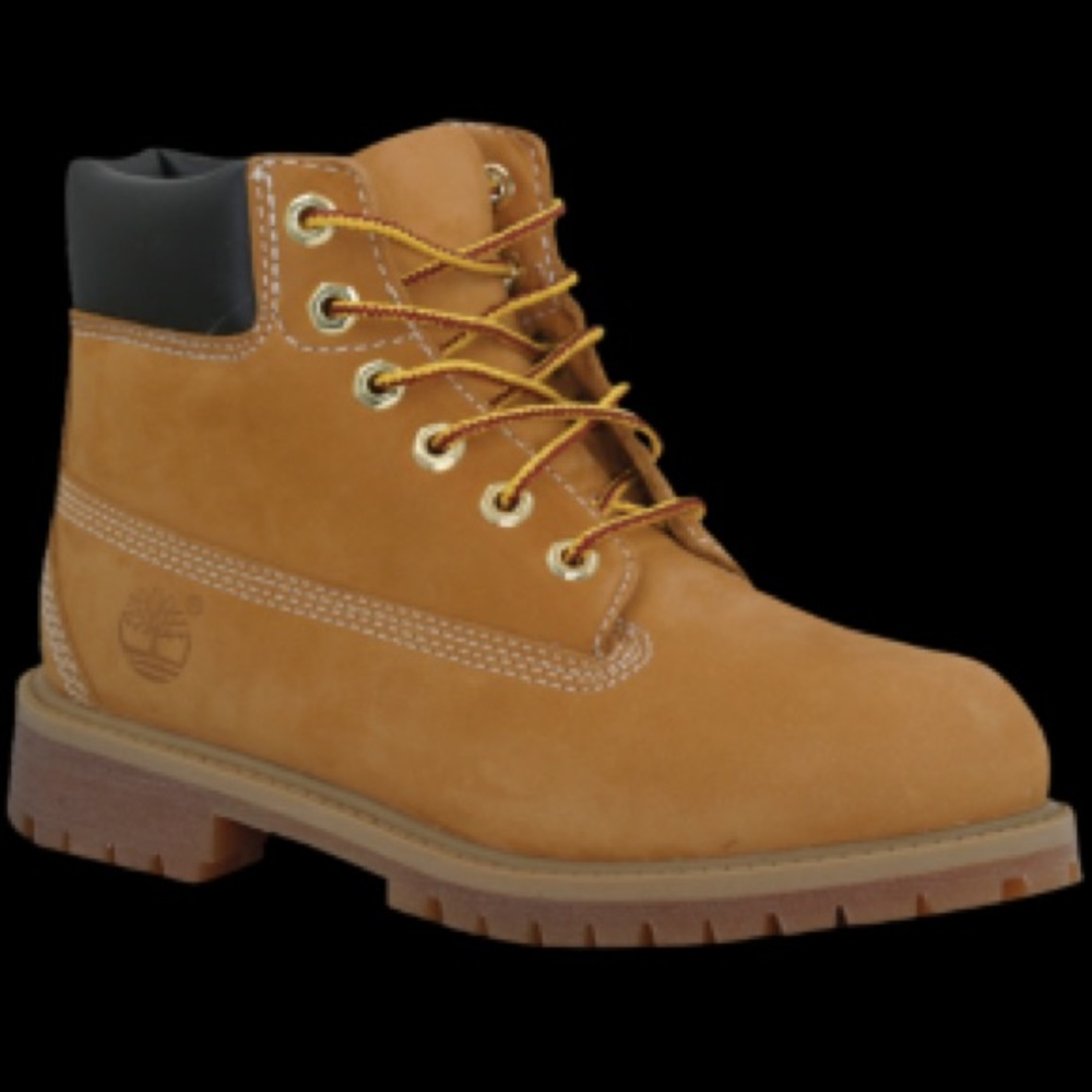 Timberland boots size 3.5 boys, size 5 women